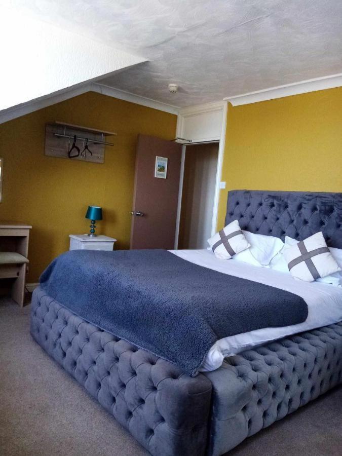 Ty Dderw Country Inn Moelfre Esterno foto