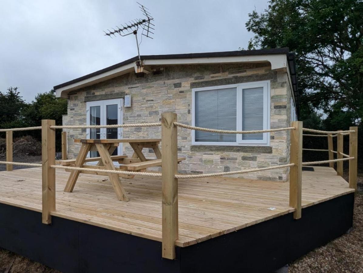 Ty Dderw Country Inn Moelfre Esterno foto